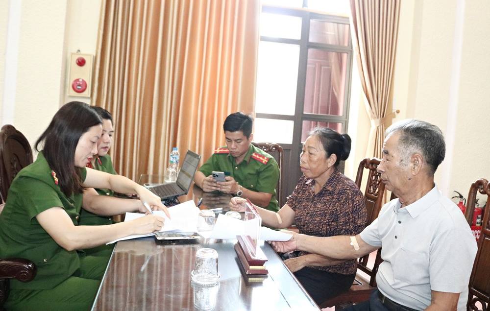 anh tin bai